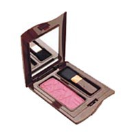 Blush - Ilumina o rosto, deixando-o mais vivo e expressivo. Realça a vitalidade da pele, permitindo uma aparência luminosa, colorida e natural. 4g (Cód.: 7300) VALOR: R$ 27.90